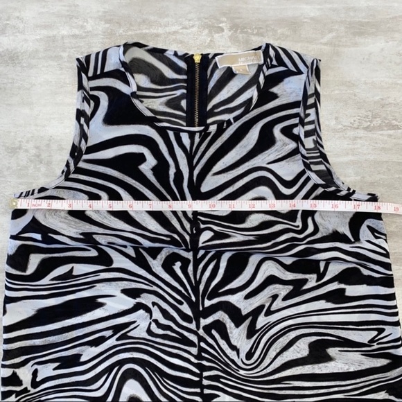 SOLD - MICHAEL KORS Zebra Print Sleeveless Top - Picture 7 of 10